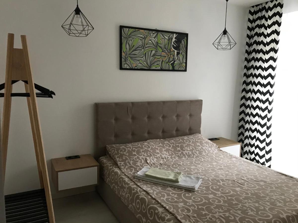 Two Level Appartment In The Centre Of إلفيف المظهر الخارجي الصورة